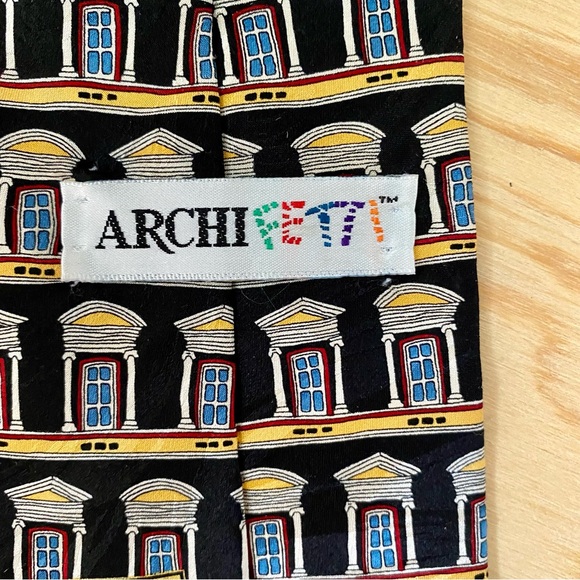 Vtg Archifeti 1999 “Windows Bldg Museum” Classic Handmade Silk Tie - Picture 3 of 7
